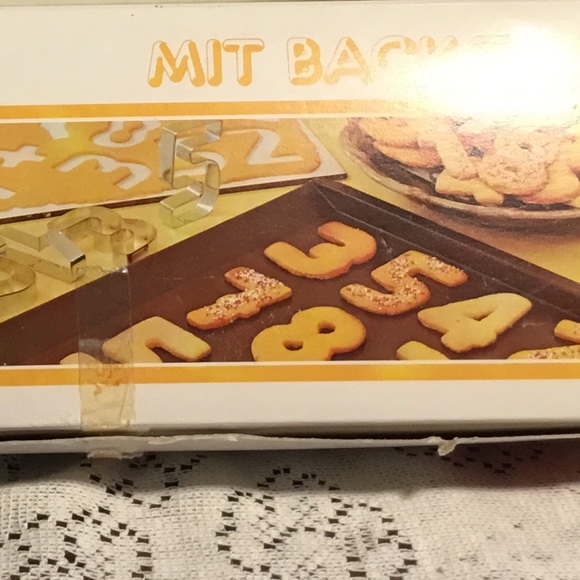 VINTAGE~Kaiser Backform Numbers Cookie Cutters~Zahlenausstecher - Picture 2 of 5